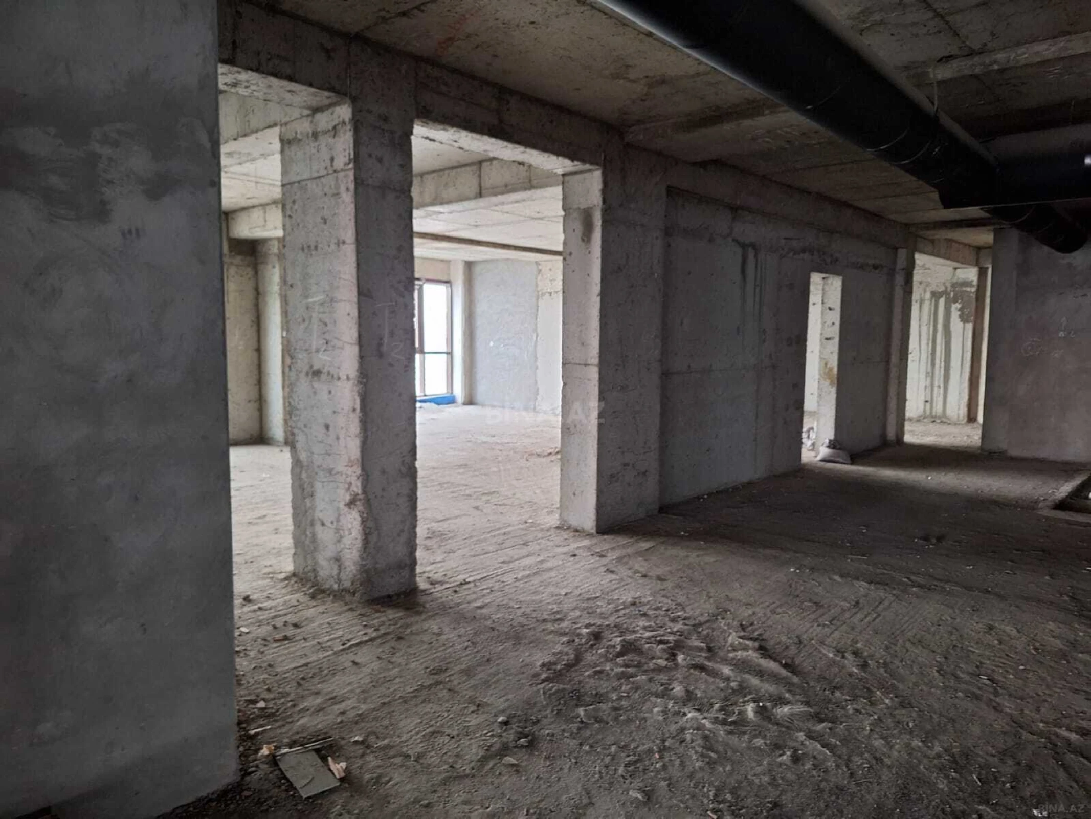 Satılır obyekt 766.33 m²