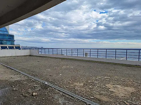 Satılır obyekt 766.33 m²