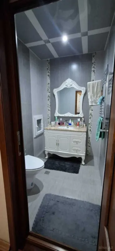 Satılır 3 otaqlı mənzil 125 m²