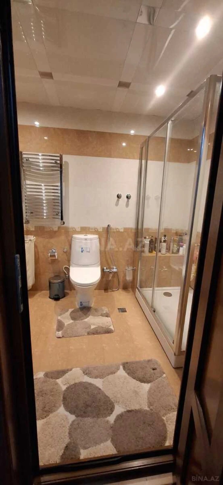 Satılır 3 otaqlı mənzil 125 m²