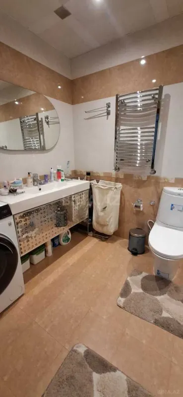 Satılır 3 otaqlı mənzil 125 m²