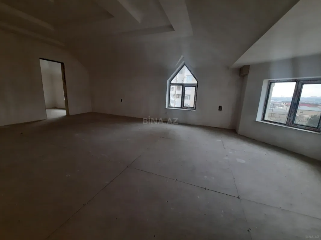 Satılır 7 otaqlı həyət evi 330 m²