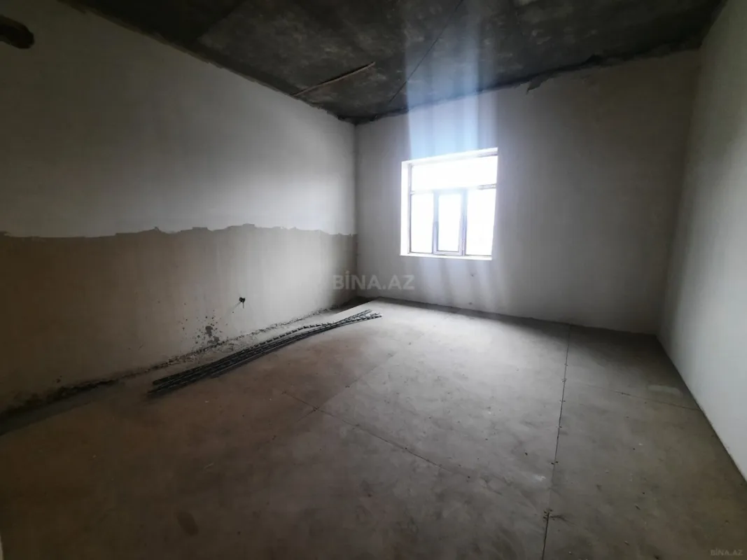 Satılır 7 otaqlı həyət evi 330 m²