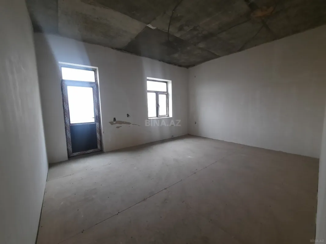 Satılır 7 otaqlı həyət evi 330 m²