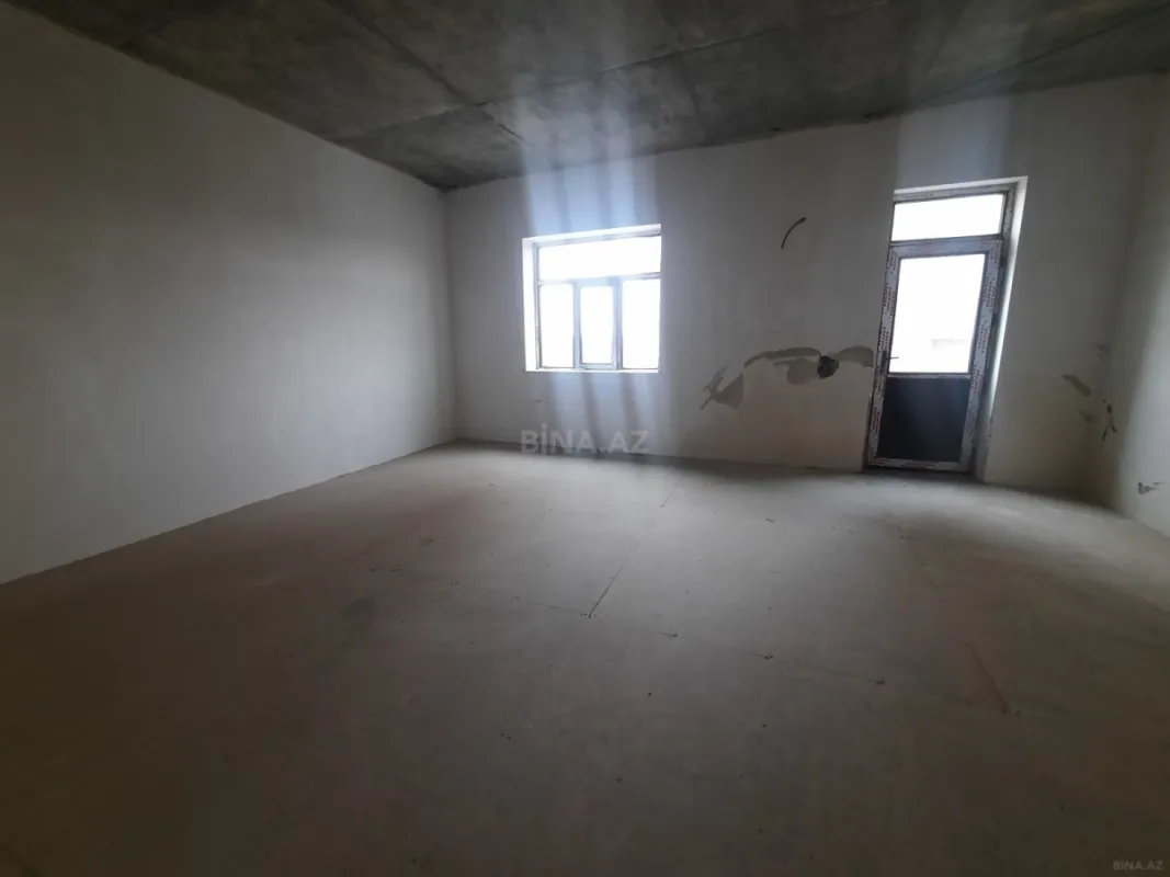 Satılır 7 otaqlı həyət evi 330 m²