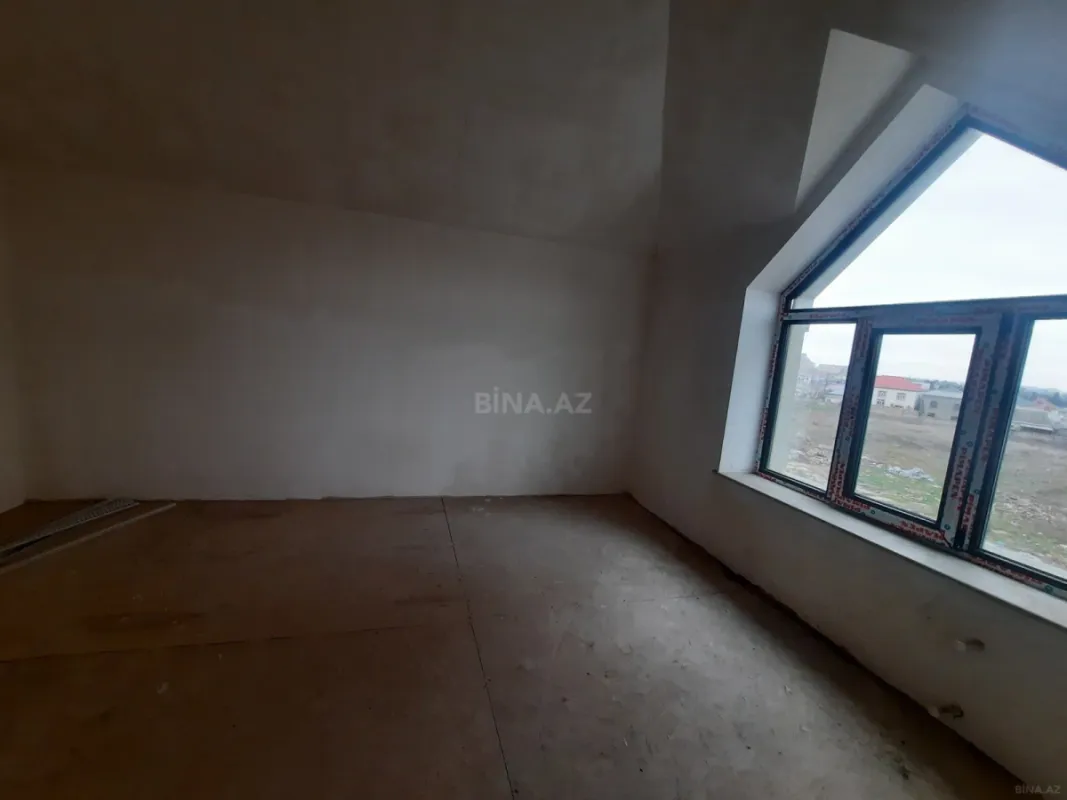 Satılır 7 otaqlı həyət evi 330 m²