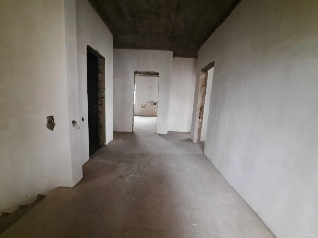 Satılır 7 otaqlı həyət evi 330 m²
