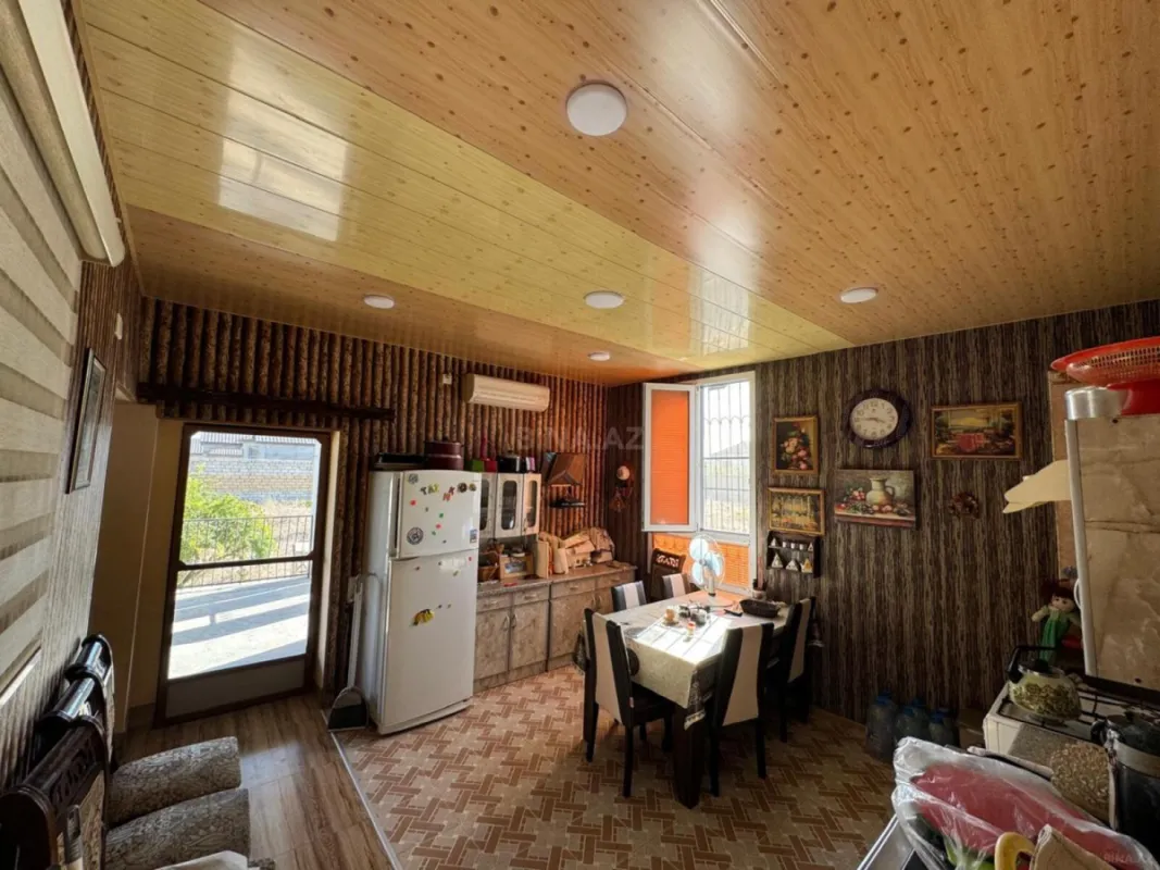 Satılır 3 otaqlı həyət evi 100 m²