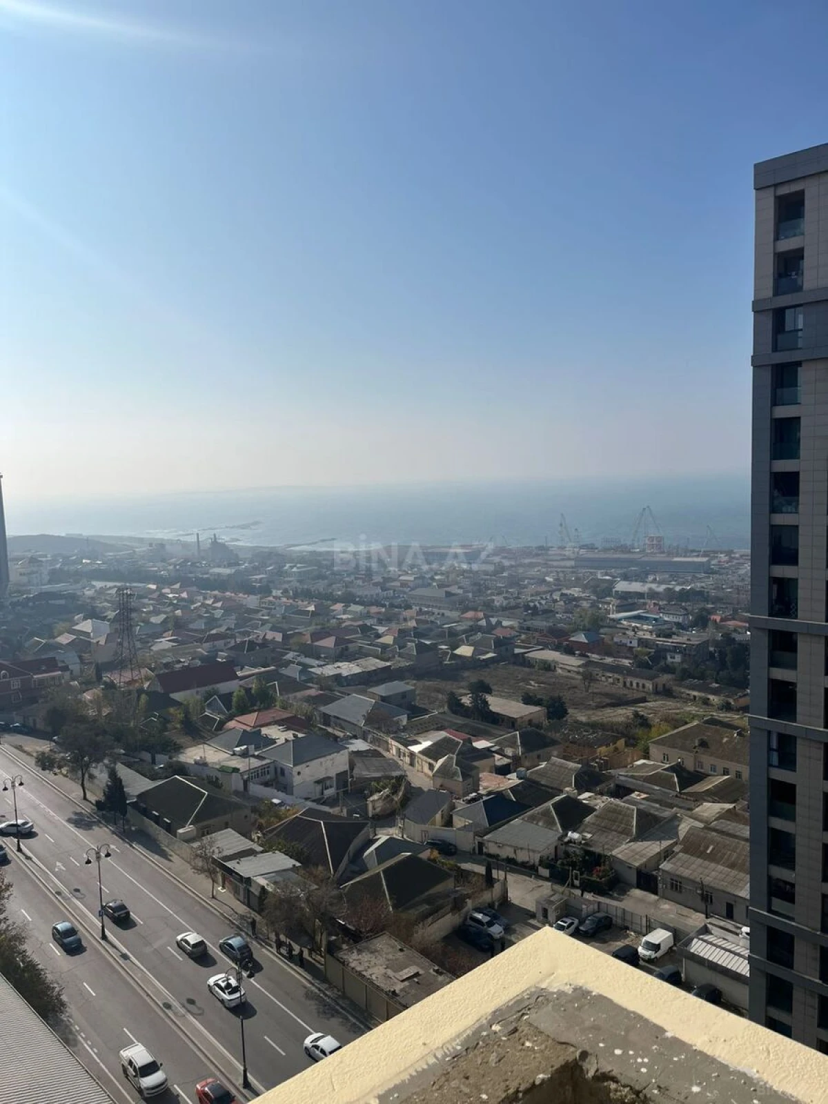 Satılır 3 otaqlı mənzil 130 m²