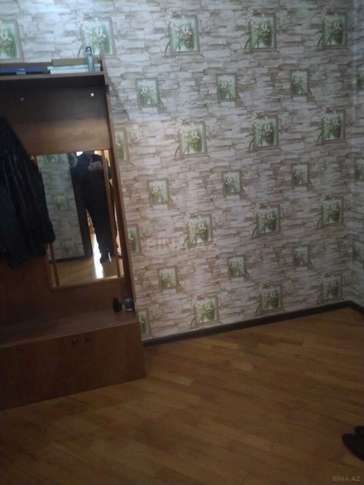 Satılır 3 otaqlı mənzil 98 m²