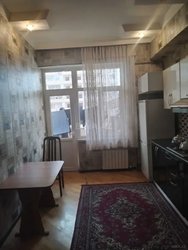 Satılır 3 otaqlı mənzil 98 m²