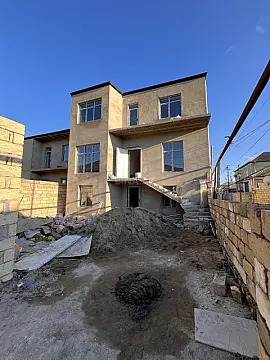 Satılır 5 otaqlı həyət evi 200 m² — Xırdalan 5 otaq 200.00 m²
