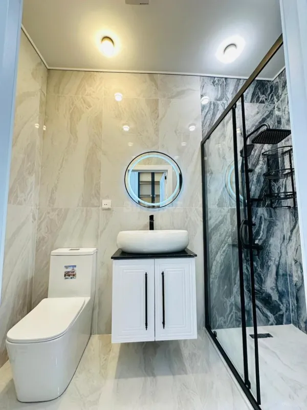 Satılır 3 otaqlı mənzil 135 m²