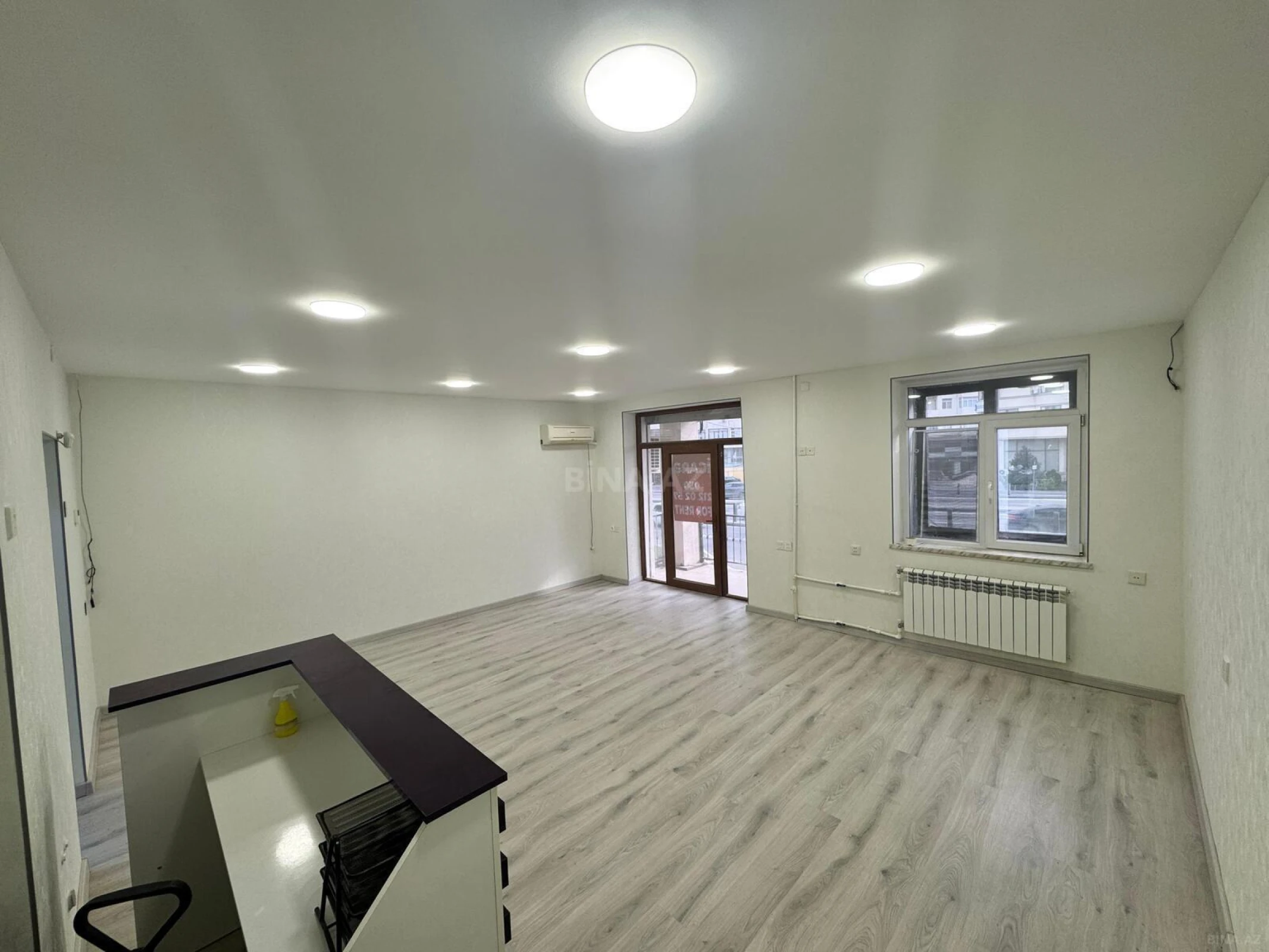 Kirayə verilir 3 otaqlı ofis 75 m²