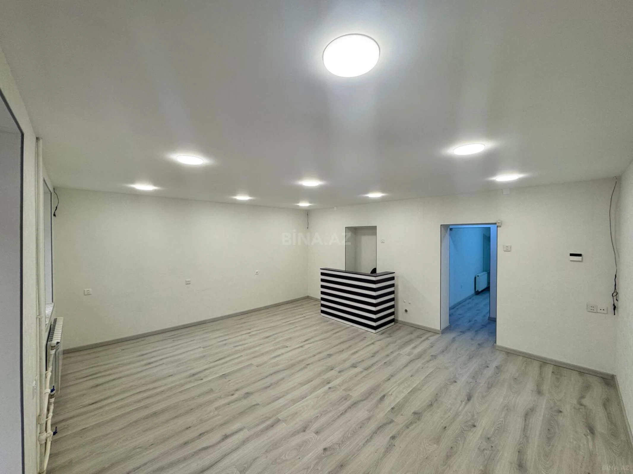 Kirayə verilir 3 otaqlı ofis 75 m²