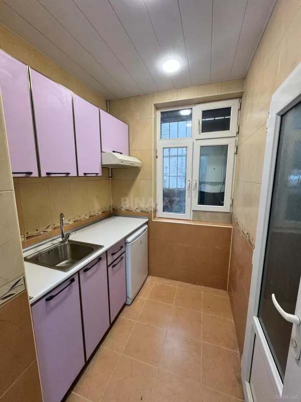 Kirayə verilir 3 otaqlı ofis 75 m²