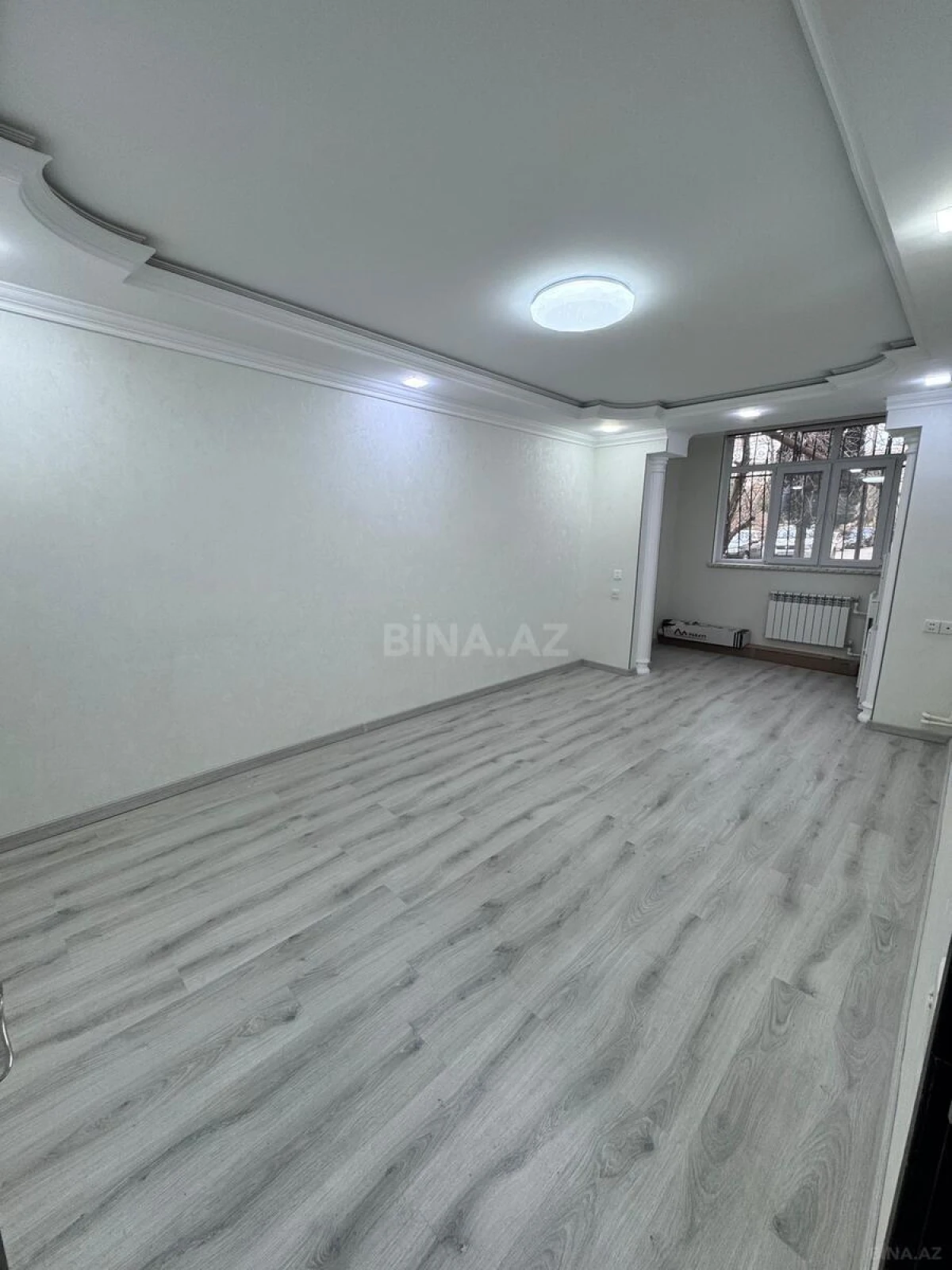 Kirayə verilir 3 otaqlı ofis 75 m²