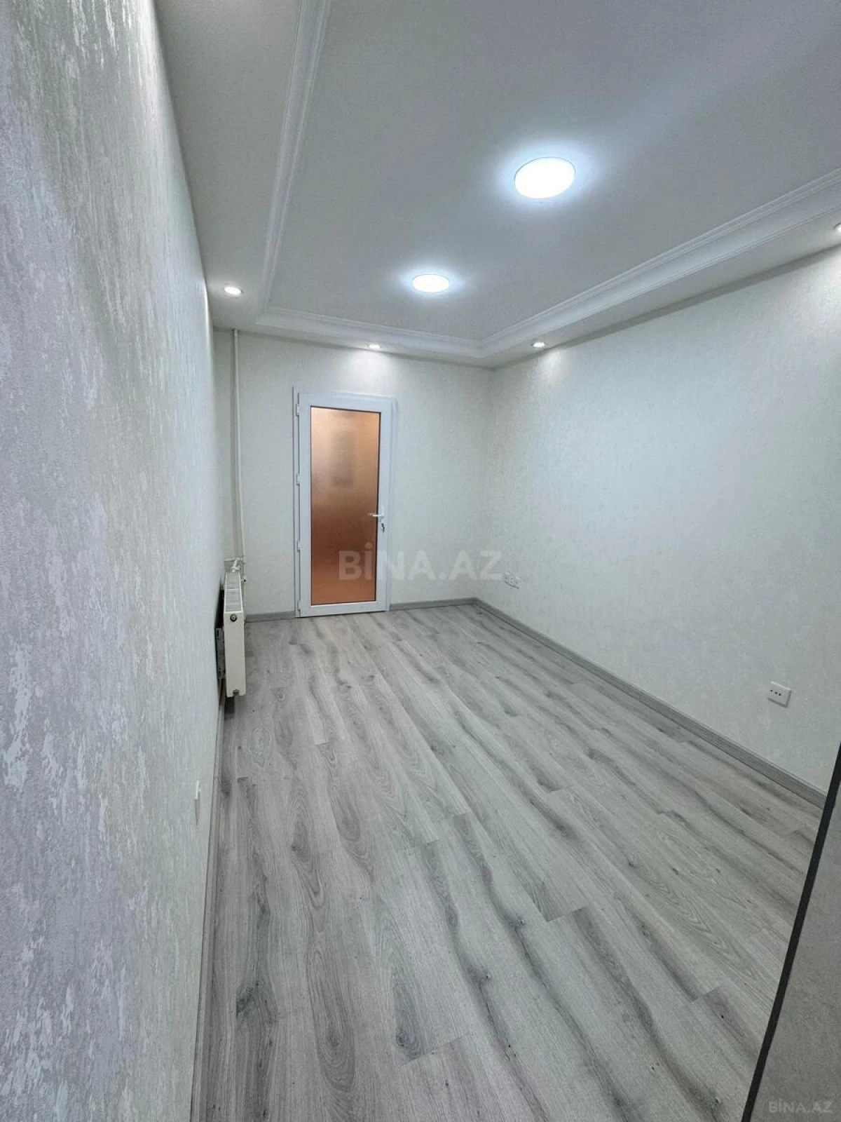 Kirayə verilir 3 otaqlı ofis 75 m²