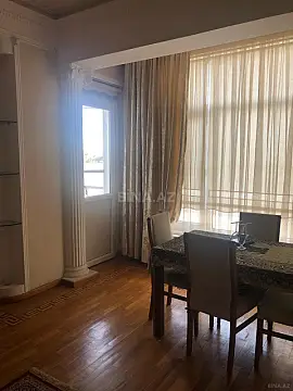 Kirayə verilir 2 otaqlı mənzil 60 m²
