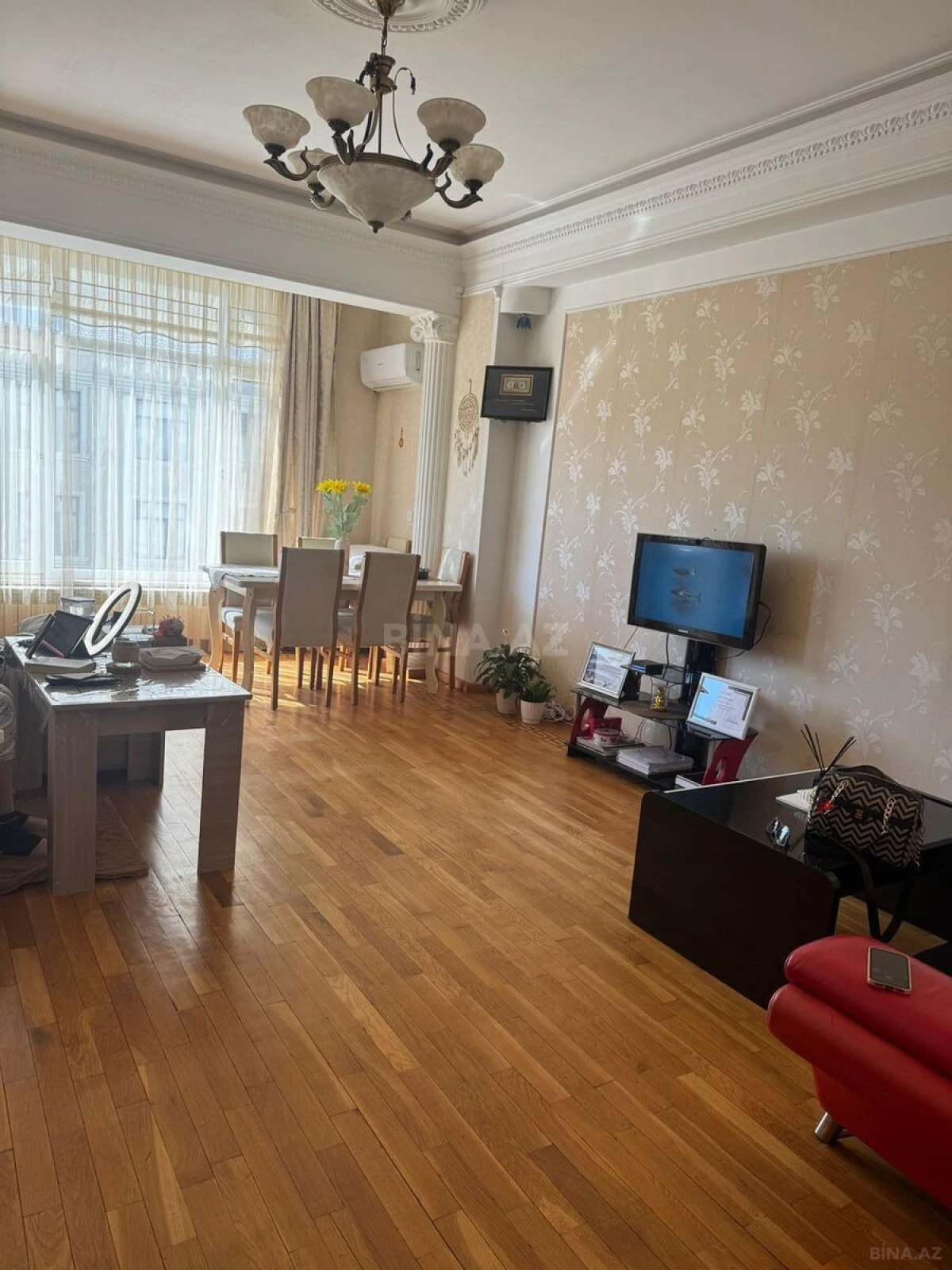 Kirayə verilir 2 otaqlı mənzil 60 m²