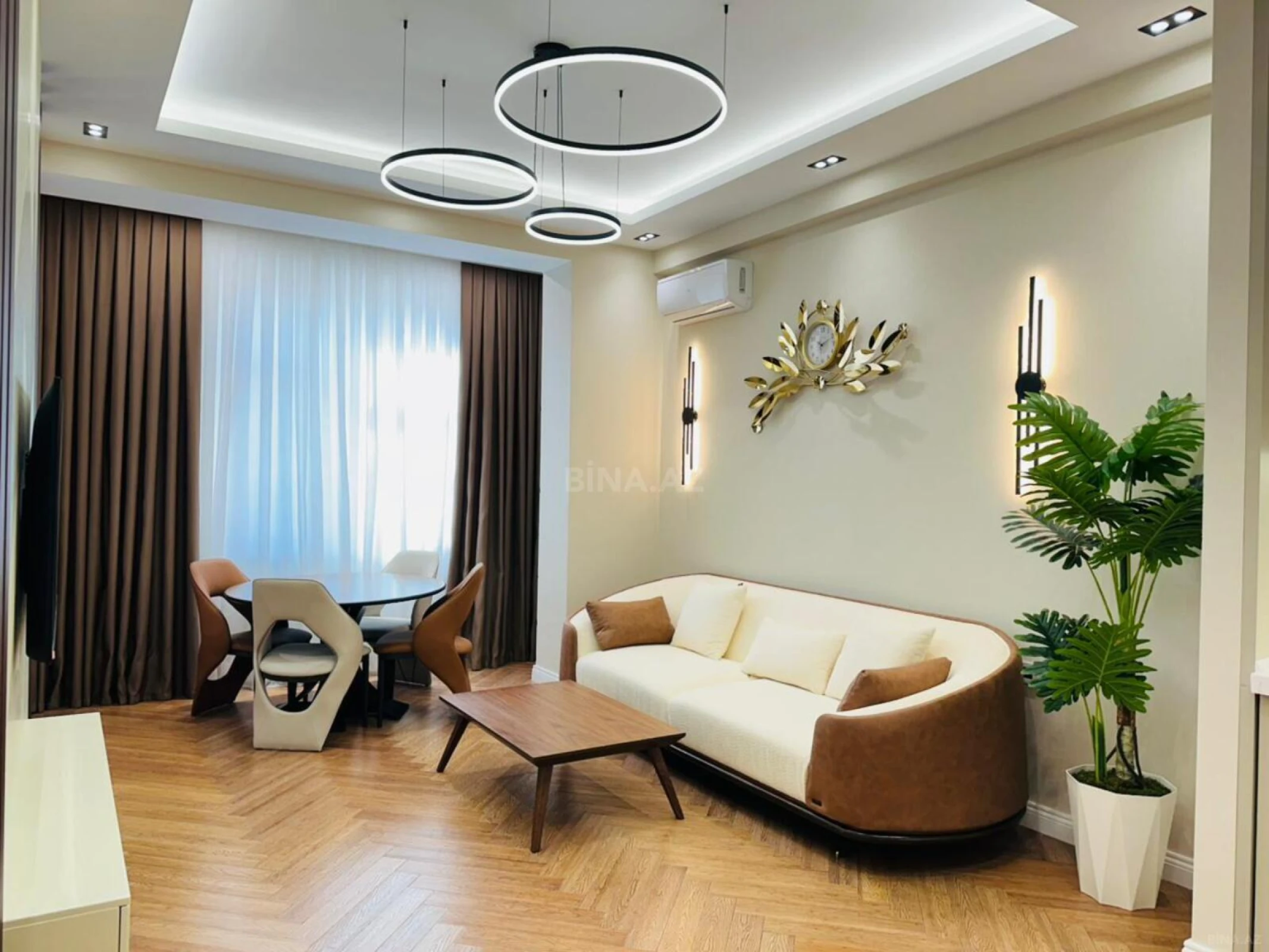 Satılır 2 otaqlı mənzil 68 m²