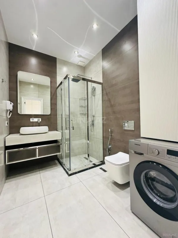 Satılır 2 otaqlı mənzil 68 m²