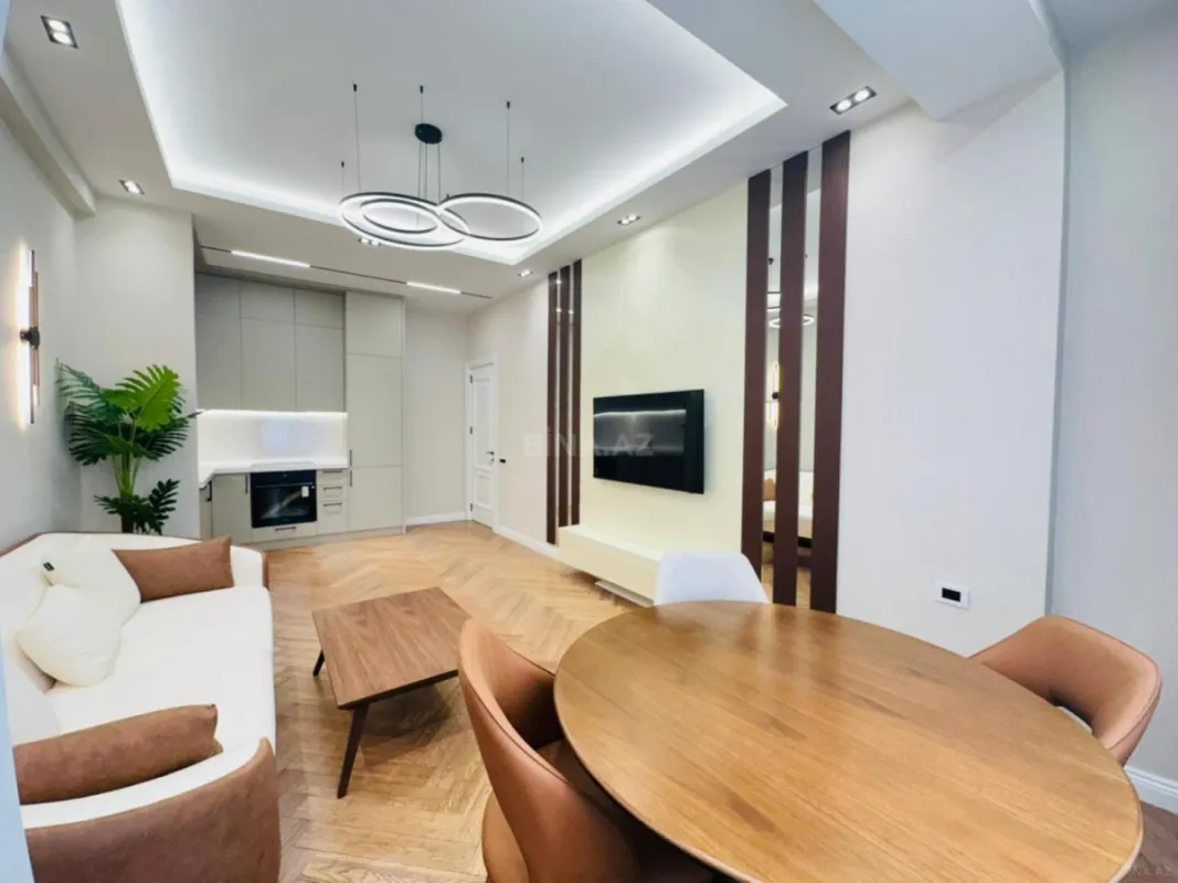 Satılır 2 otaqlı mənzil 68 m²