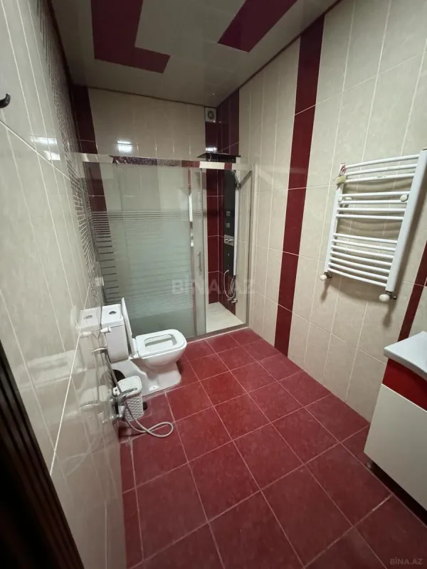 Kirayə verilir 4 otaqlı mənzil 200 m²