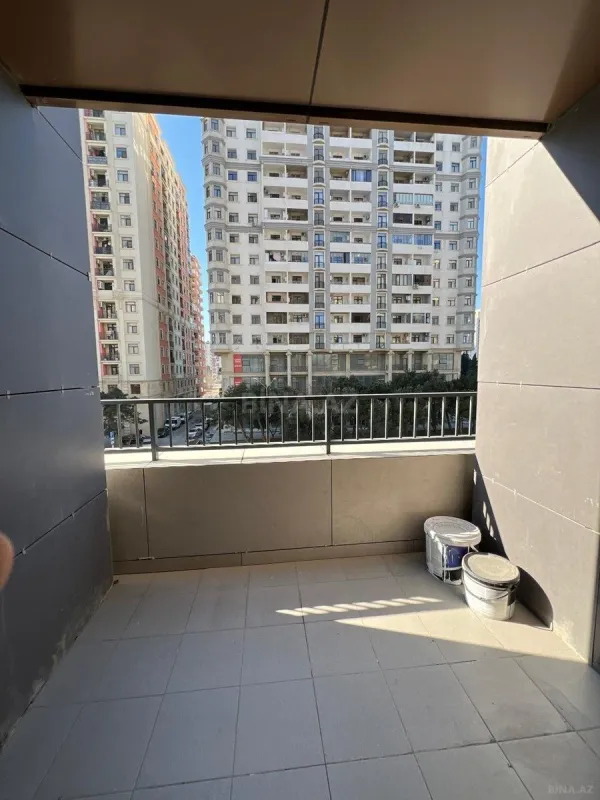 Satılır 2 otaqlı mənzil 70 m²