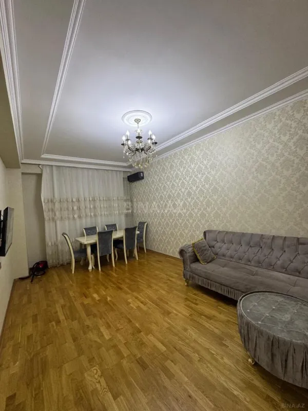 Satılır 2 otaqlı mənzil 68 m²