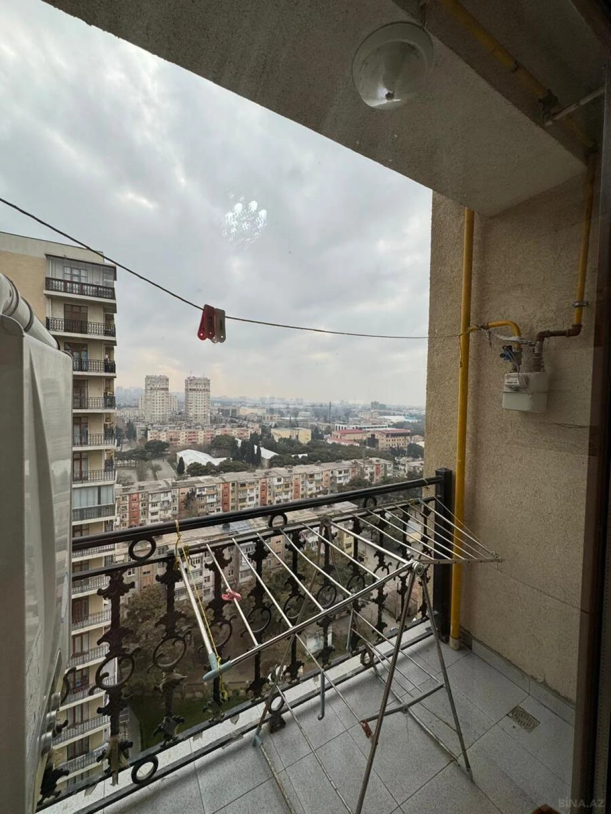 Satılır 2 otaqlı mənzil 68 m²
