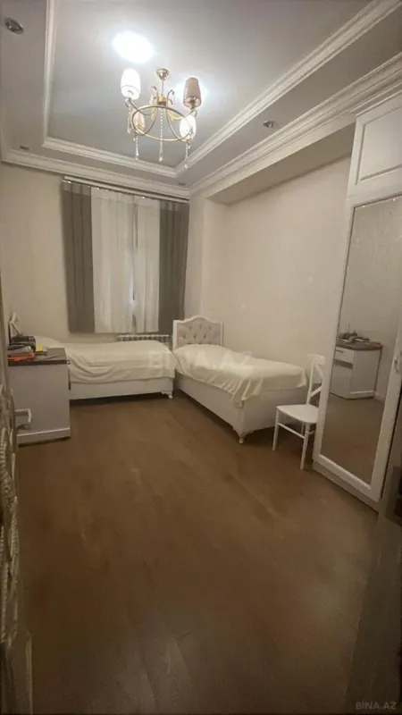 Kirayə verilir 3 otaqlı mənzil 100 m²