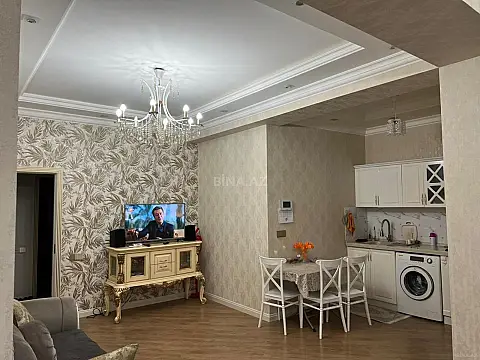 Kirayə verilir 3 otaqlı mənzil 100 m² — Bakı, 8-ci mikrorayon 3 otaq 100.00 m²