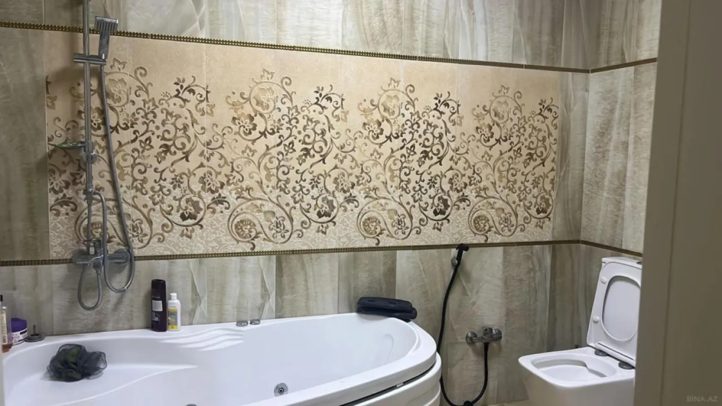 Kirayə verilir 3 otaqlı mənzil 100 m²