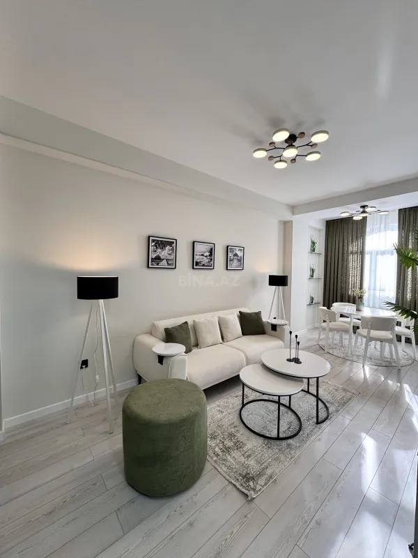 Satılır 2 otaqlı mənzil 60 m²