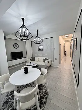 Satılır 2 otaqlı mənzil 60 m²