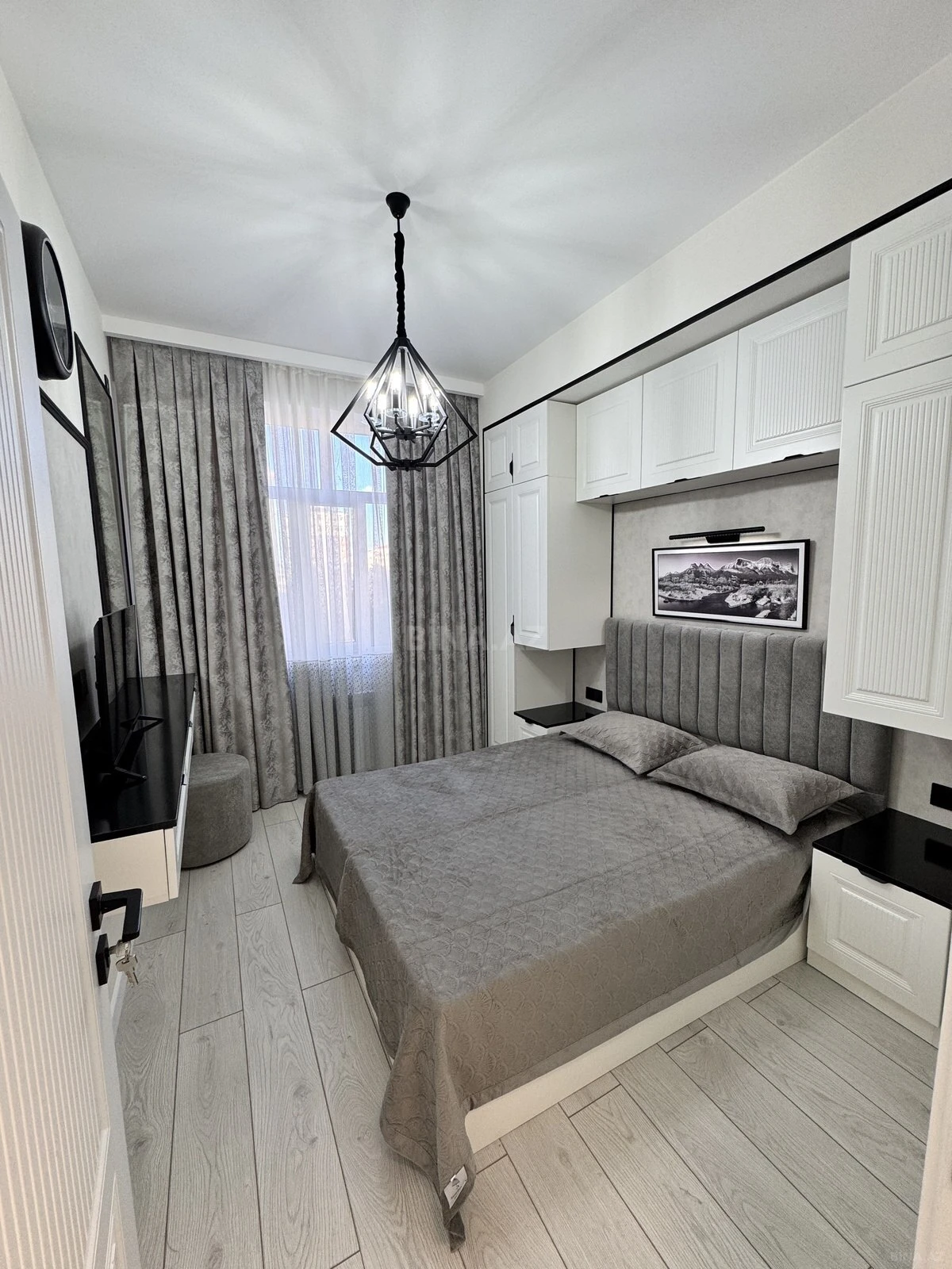 Satılır 2 otaqlı mənzil 60 m²