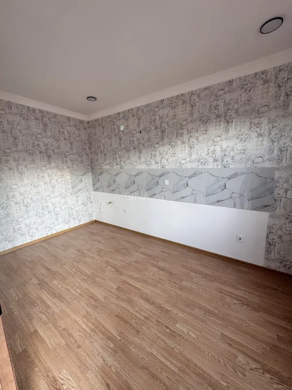 Satılır 4 otaqlı həyət evi 160 m²