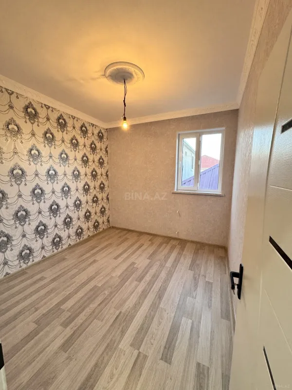 Satılır 4 otaqlı həyət evi 160 m²