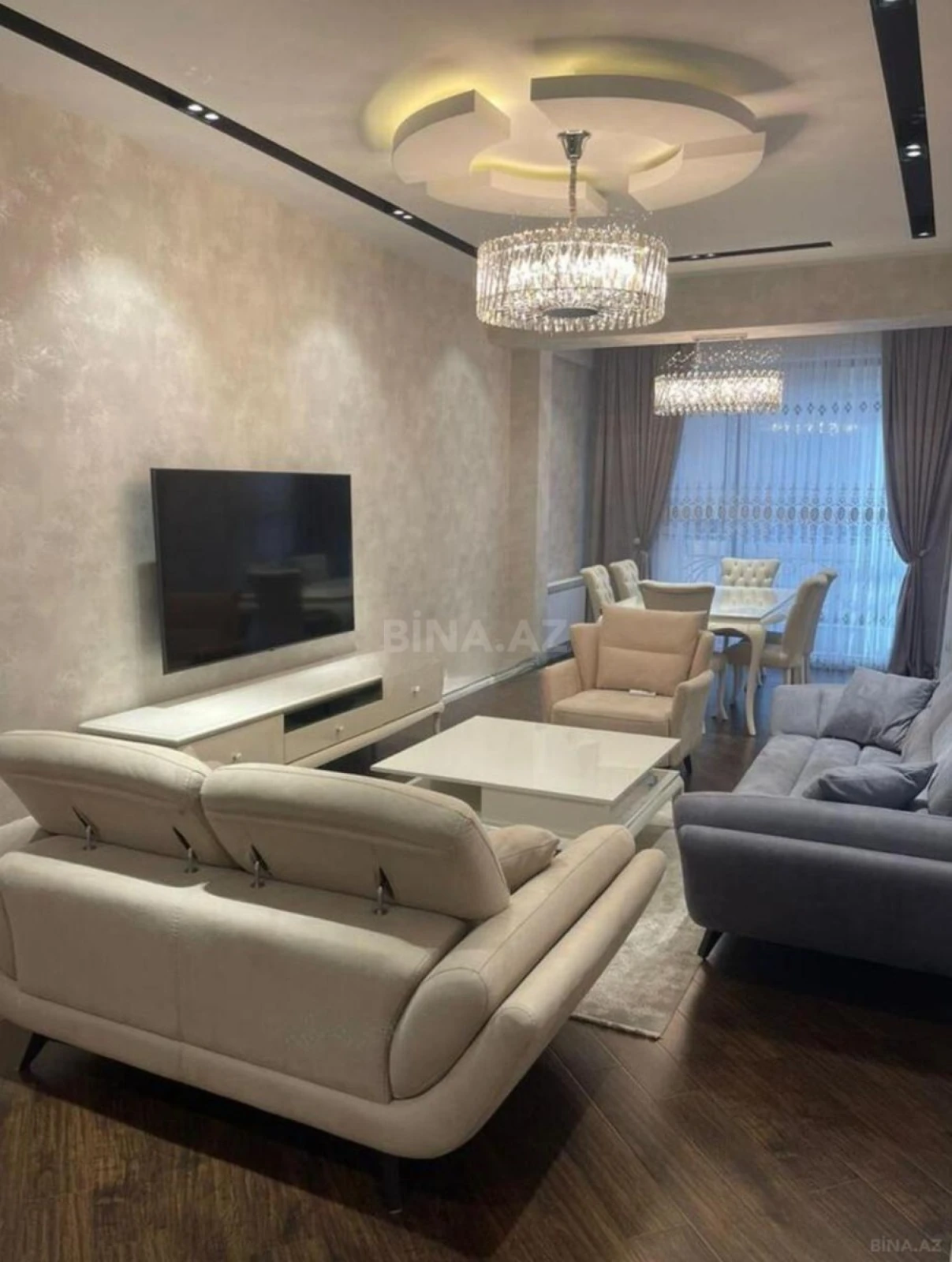 Satılır 3 otaqlı mənzil 123 m²