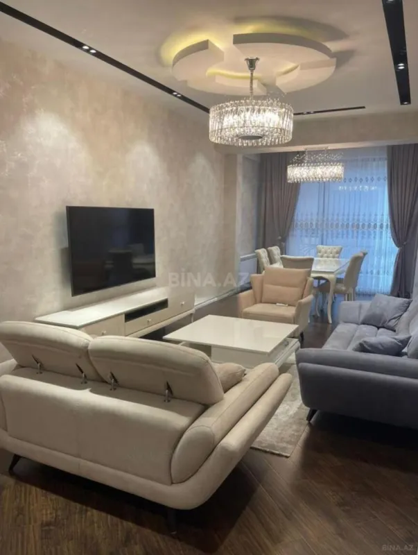 Satılır 3 otaqlı mənzil 123 m²