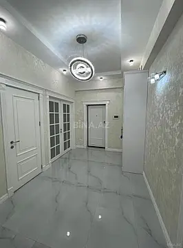 Satılır 3 otaqlı mənzil 123 m²