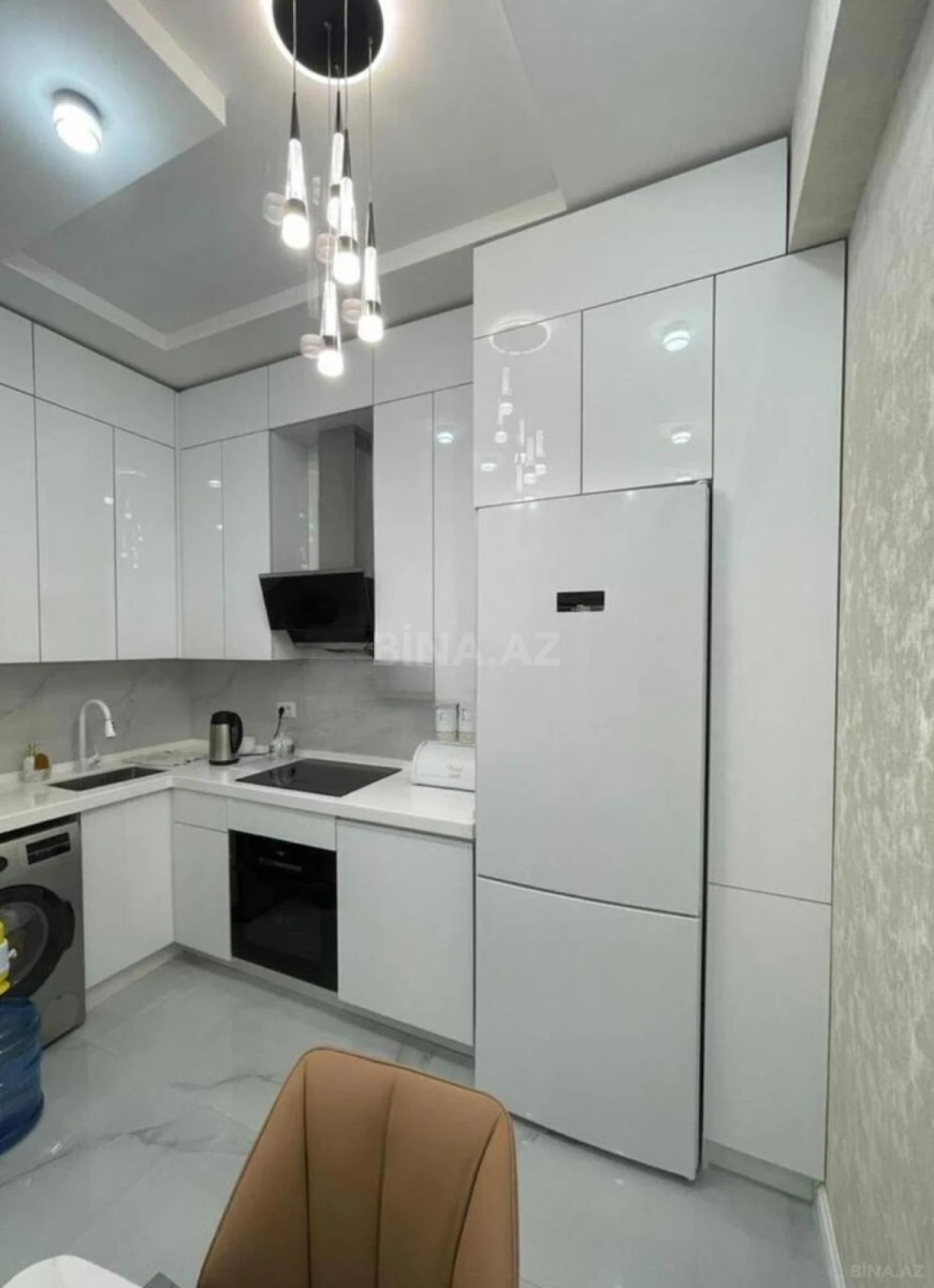 Satılır 3 otaqlı mənzil 123 m²