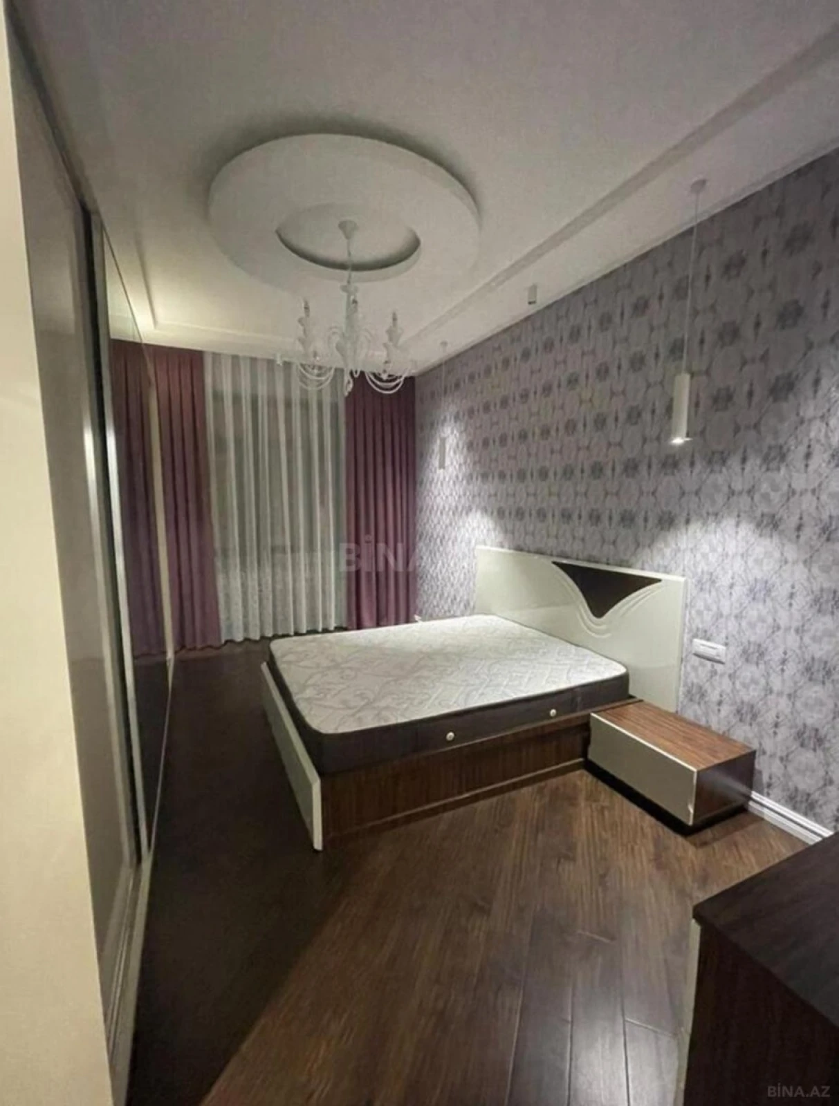 Satılır 3 otaqlı mənzil 123 m²
