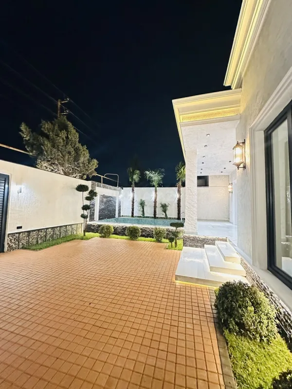 Satılır 4 otaqlı həyət evi 150 m²