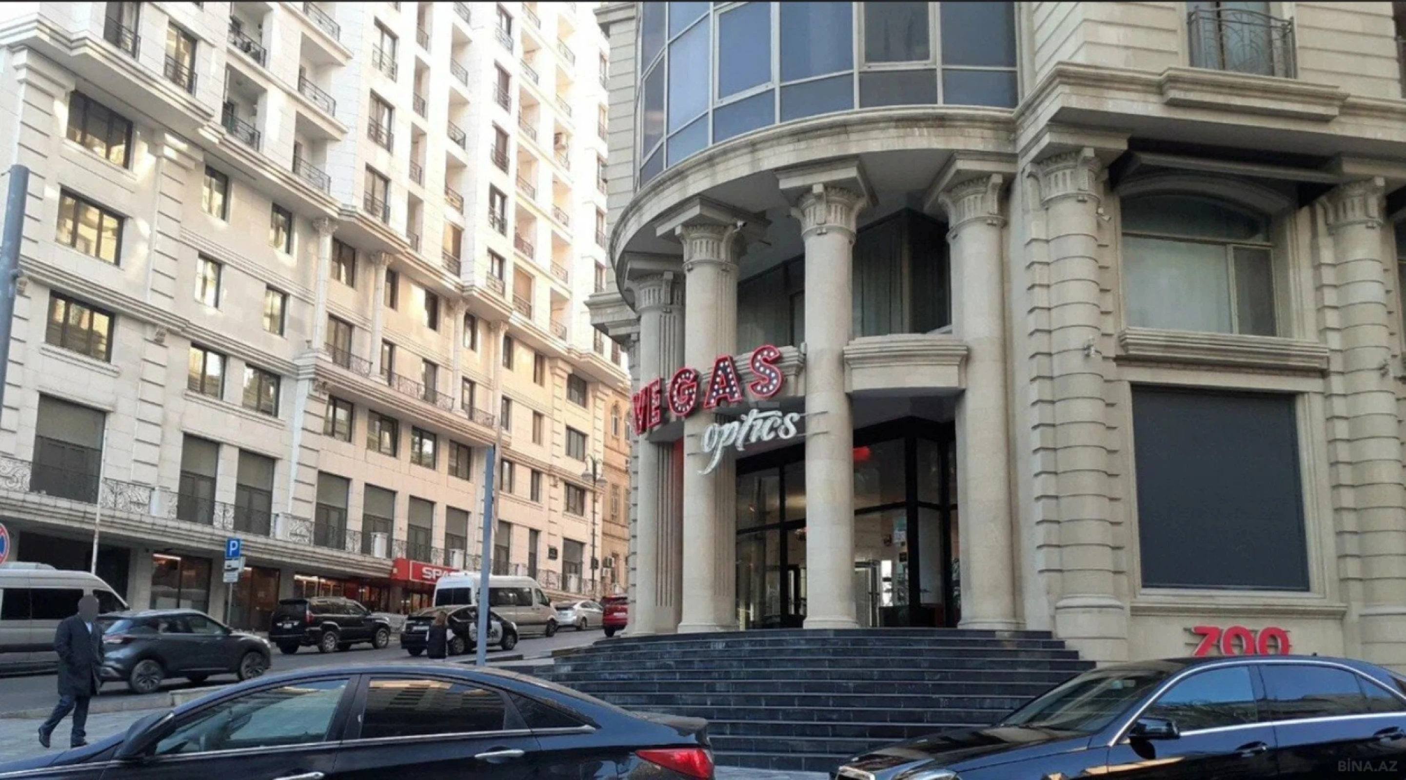 Kirayə verilir 2 otaqlı mənzil 72 m²