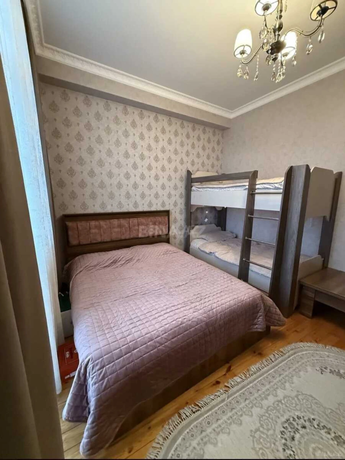 Satılır 2 otaqlı mənzil 60 m²