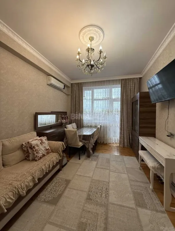 Satılır 2 otaqlı mənzil 60 m²