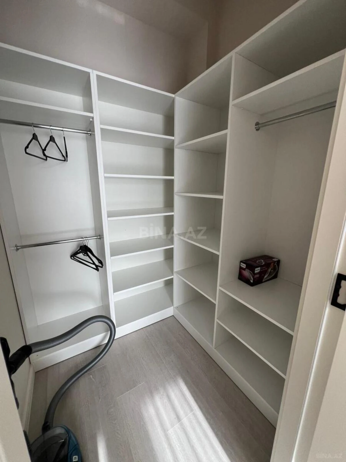 Kirayə verilir 3 otaqlı mənzil 120 m²