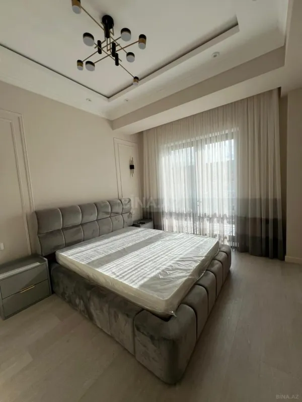 Kirayə verilir 3 otaqlı mənzil 120 m²